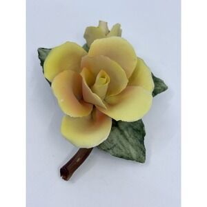 CAPODIMONTE ITALY PORCELAIN YELLOW ROSE W/ LEAVES FIGURINE
